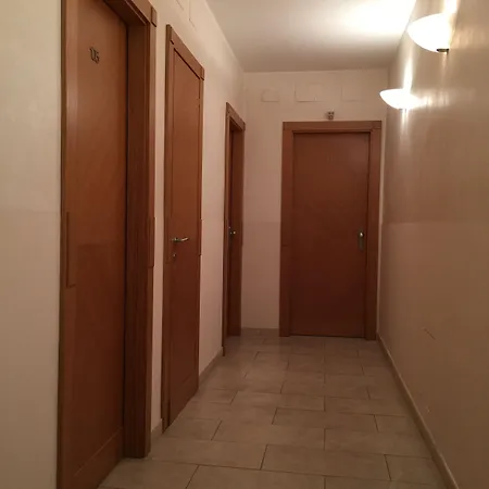 Dei Papi Pensión 4*