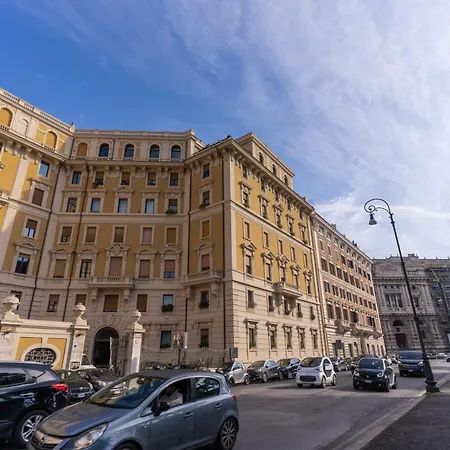 Dei Papi De Charme 4*