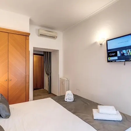 ゲストハウス Dei Papi